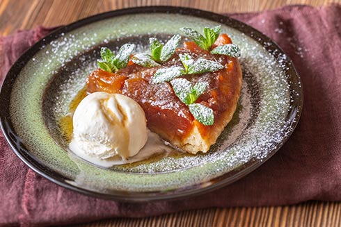 Tarte Tatin mit karamellisierten Äpfeln